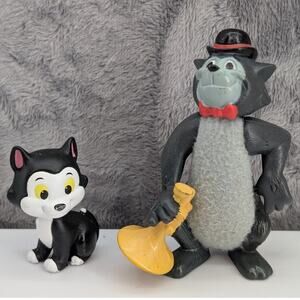 2 Disney cats!  Aristocrats' Scat & Pinocchio's Figaro 3"/1.5" tall Figaro = PVC
